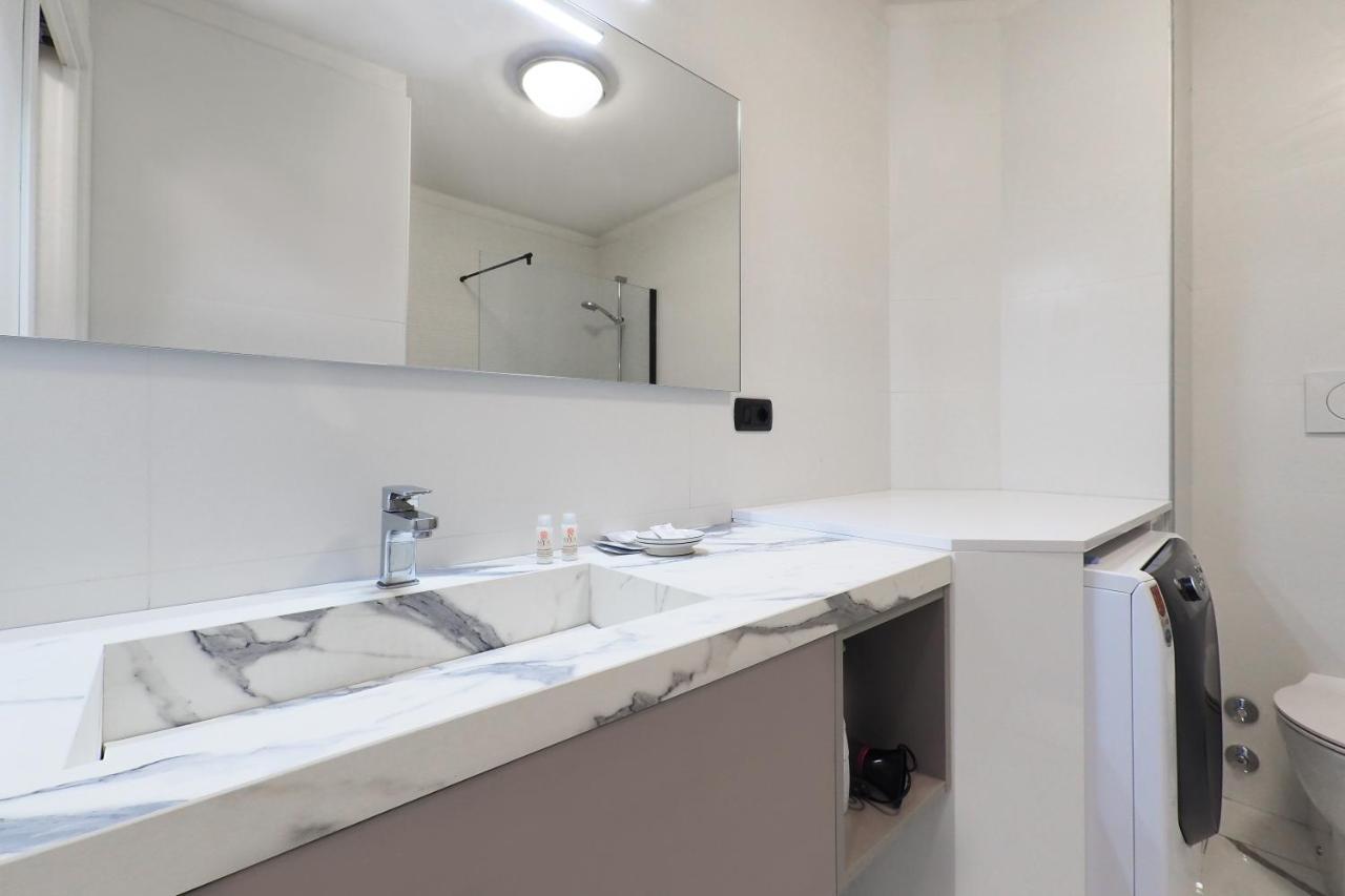 Duomo Luxury Apartment IV Milano Eksteriør bilde