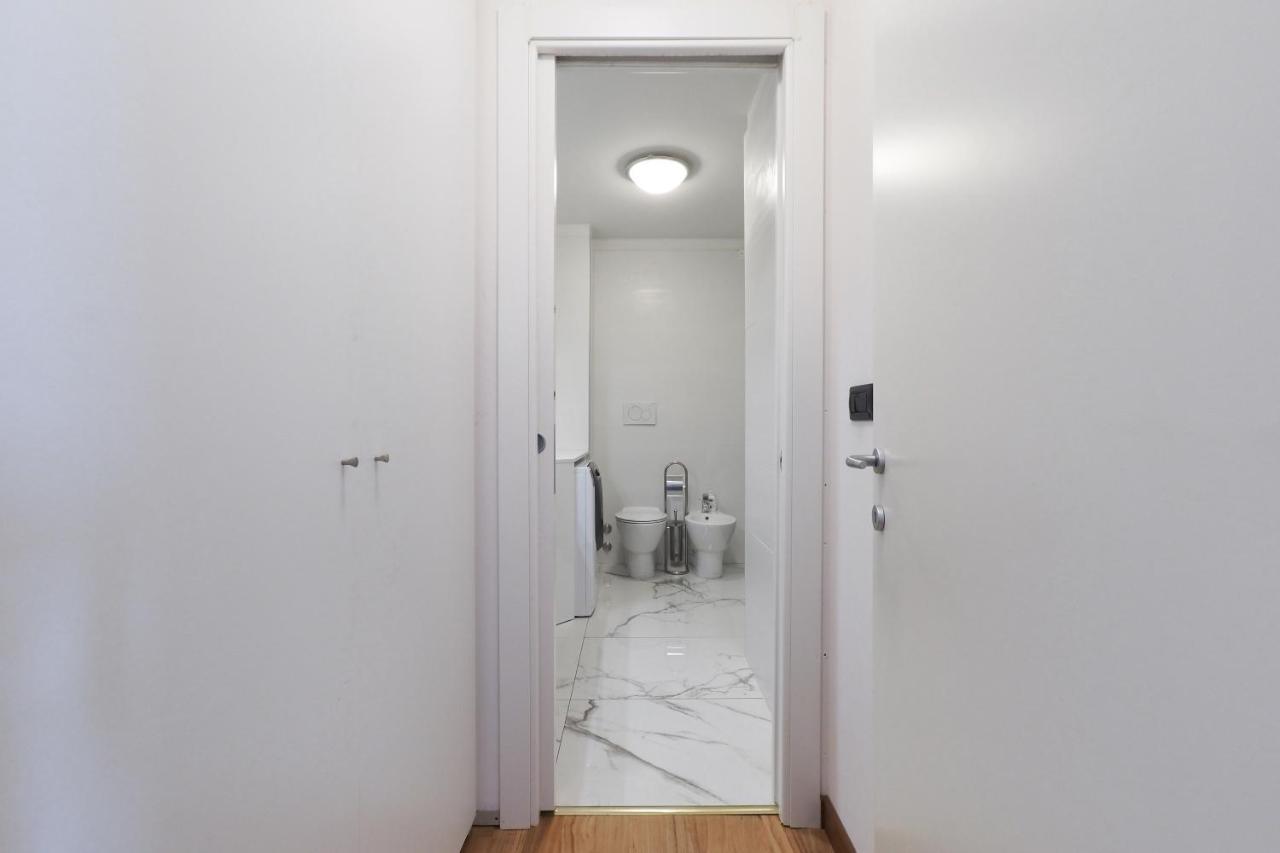 Duomo Luxury Apartment IV Milano Eksteriør bilde